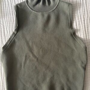 Zara Gray Ribbed Knit Top NWOT
